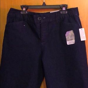 NWT St. John’s bay jean Capri sz 6